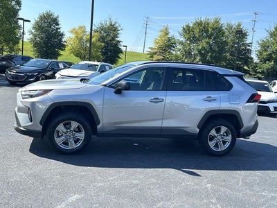 2025 Toyota RAV4 Hybrid LE