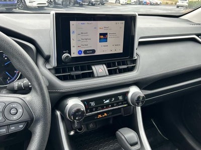 2025 Toyota RAV4 Hybrid XLE