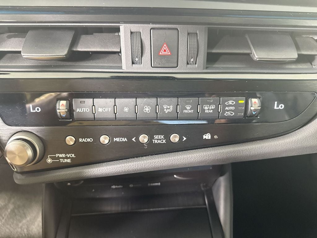 2022 Lexus ES 350