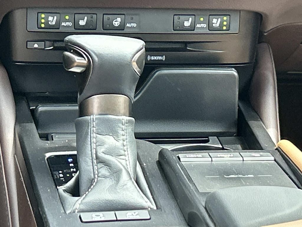 2020 Lexus ES 300h ES 300h