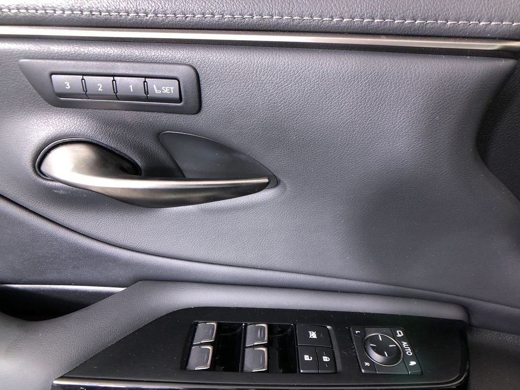 2023 Lexus ES 350 Premium