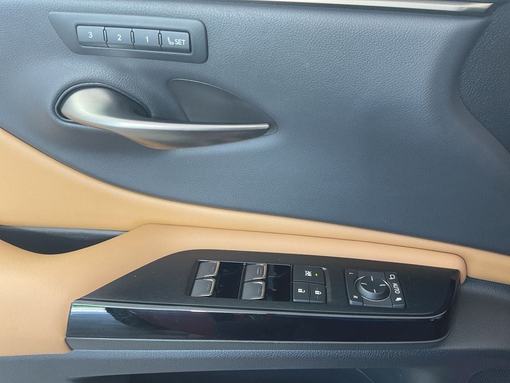 2023 Lexus ES 350 Premium