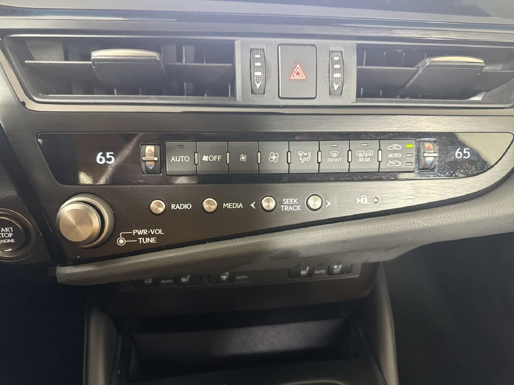 2025 Lexus ES 350