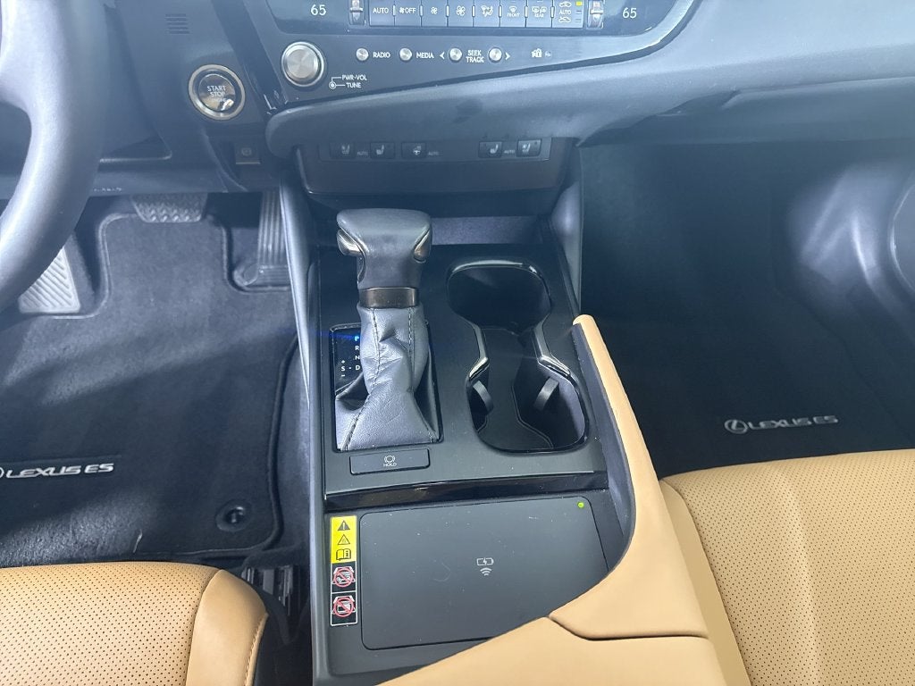 2025 Lexus ES 350