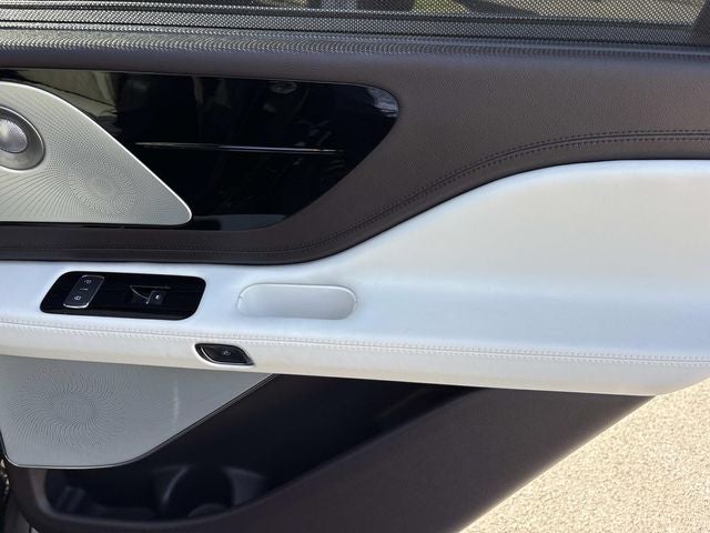 2023 Lincoln Aviator Black Label