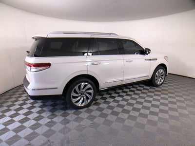 2023 Lincoln Navigator Reserve