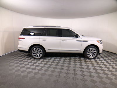 2023 Lincoln Navigator Reserve