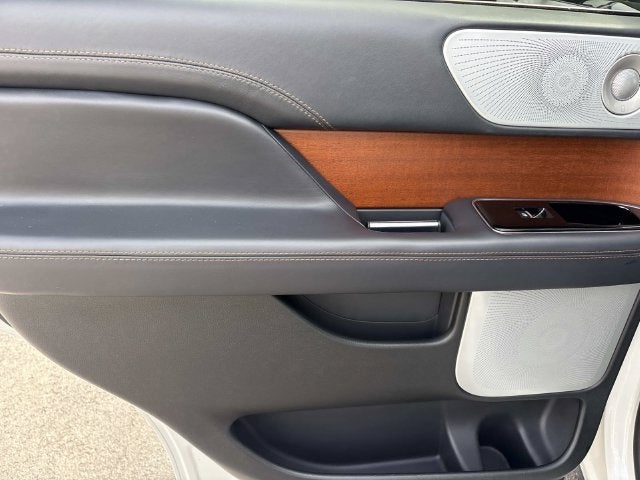 2024 Lincoln Navigator Black Label