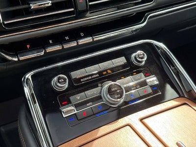 2024 Lincoln Navigator Black Label