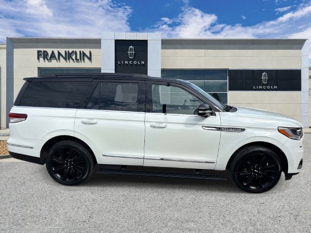 2024 Lincoln Navigator Black Label