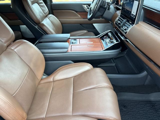 2024 Lincoln Navigator L Reserve