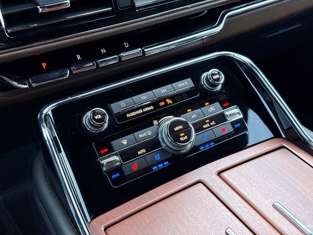2024 Lincoln Navigator L Reserve