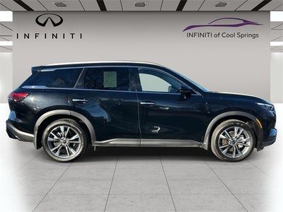 2025 INFINITI QX60 LUXE