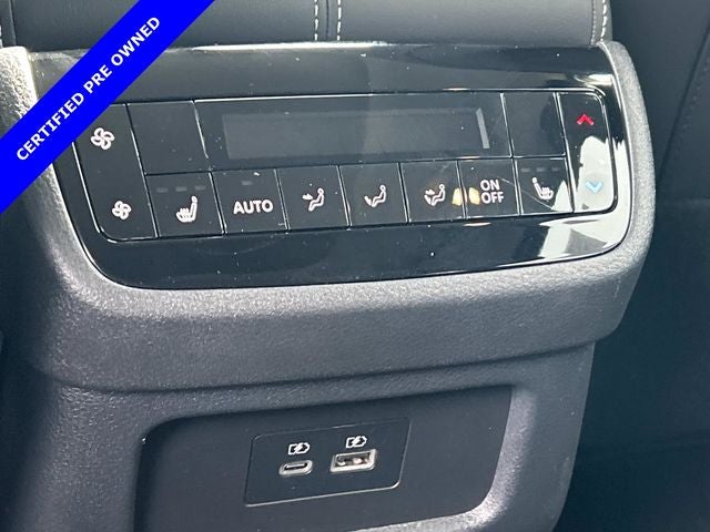 2025 INFINITI QX60 LUXE