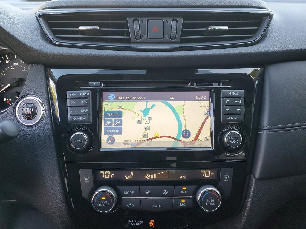 2017 Nissan Rogue SL