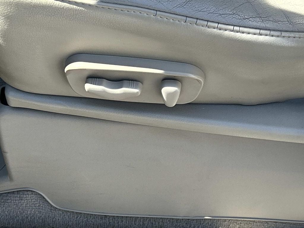 2013 Nissan Armada Platinum