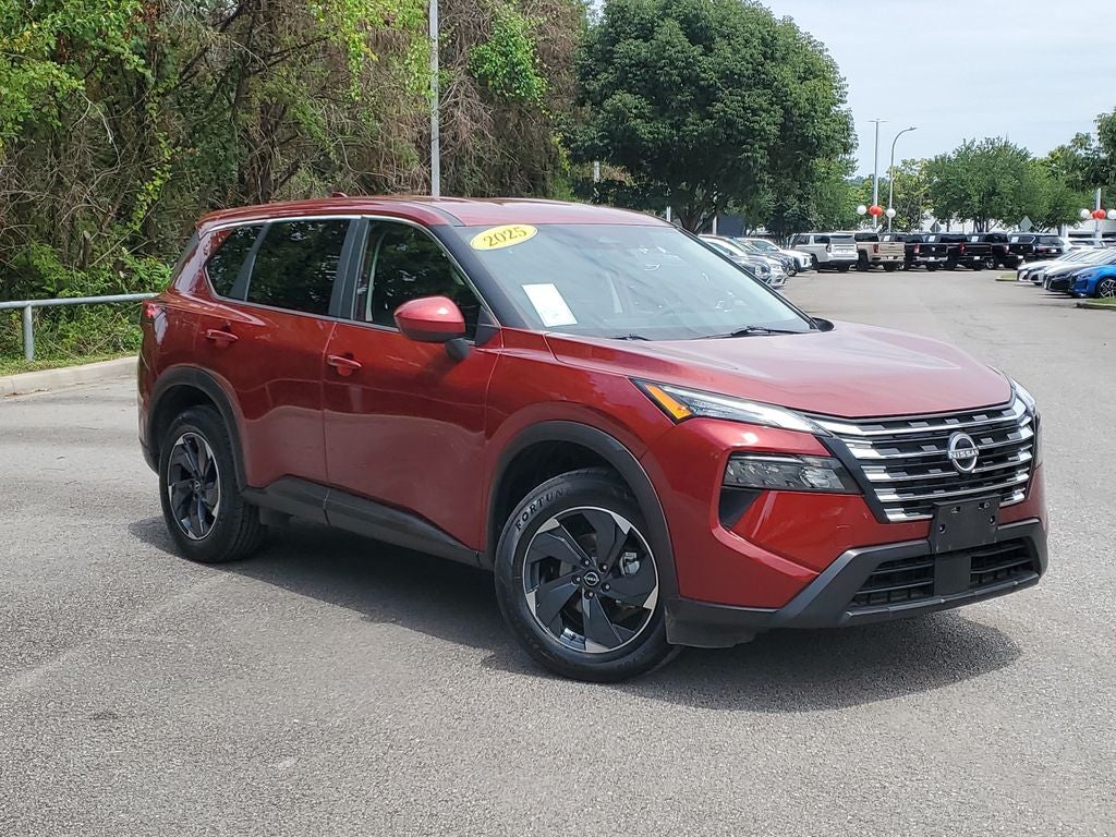 2025 Nissan Rogue SV