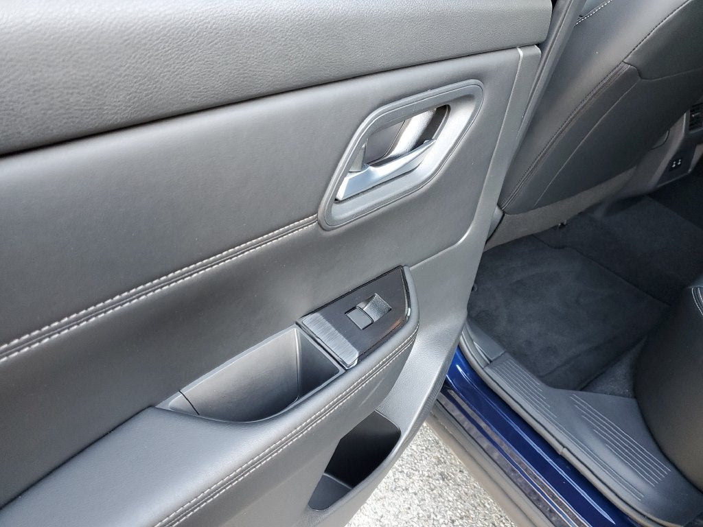 2026 Nissan Rogue SL