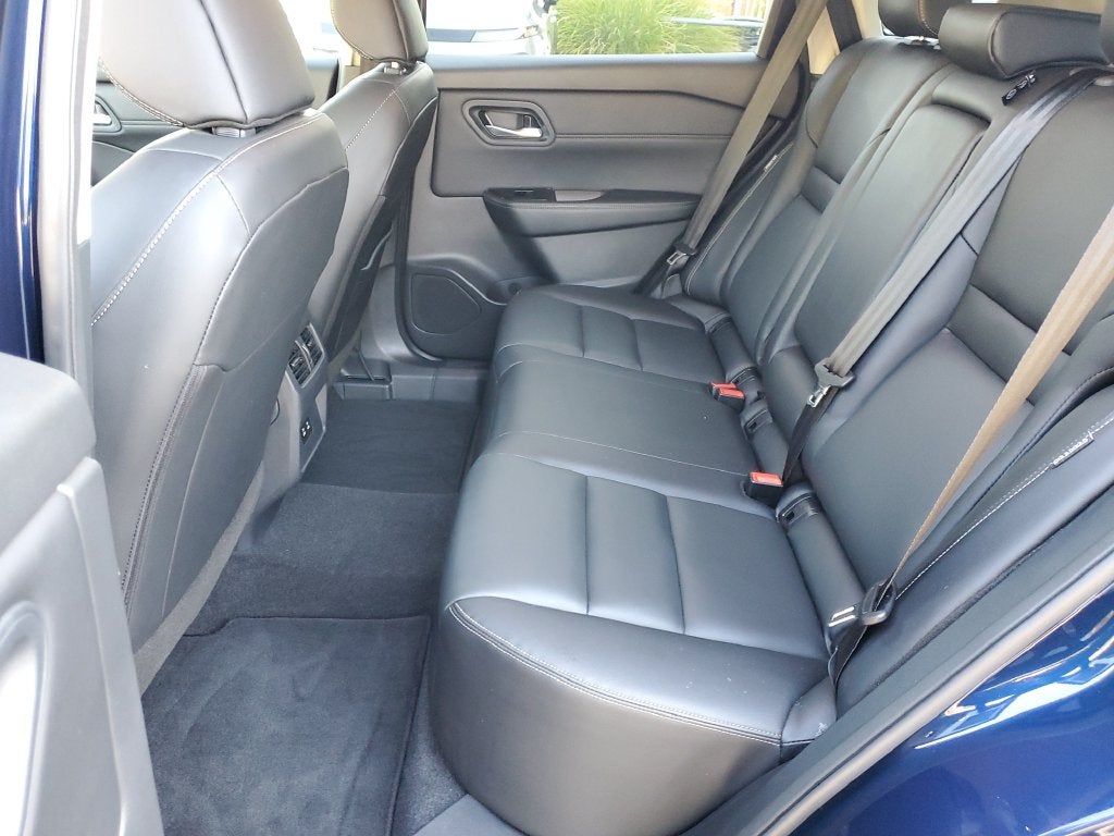 2026 Nissan Rogue SL