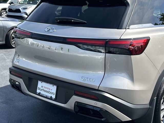2024 INFINITI QX60 LUXE