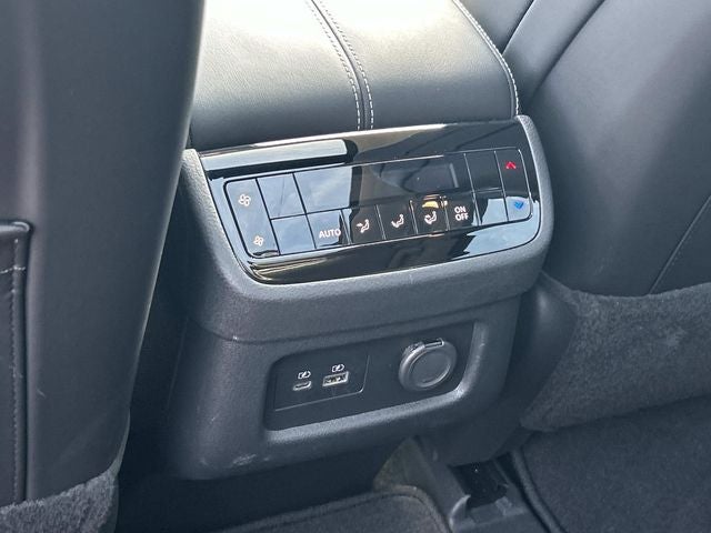 2024 INFINITI QX60 LUXE