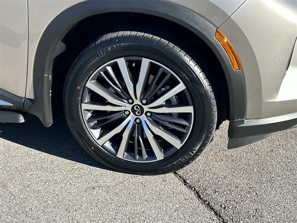 2023 INFINITI QX60 SENSORY