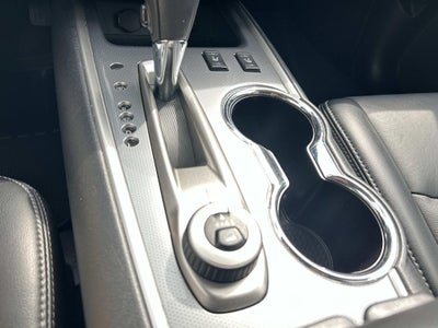 2017 Nissan Pathfinder SL