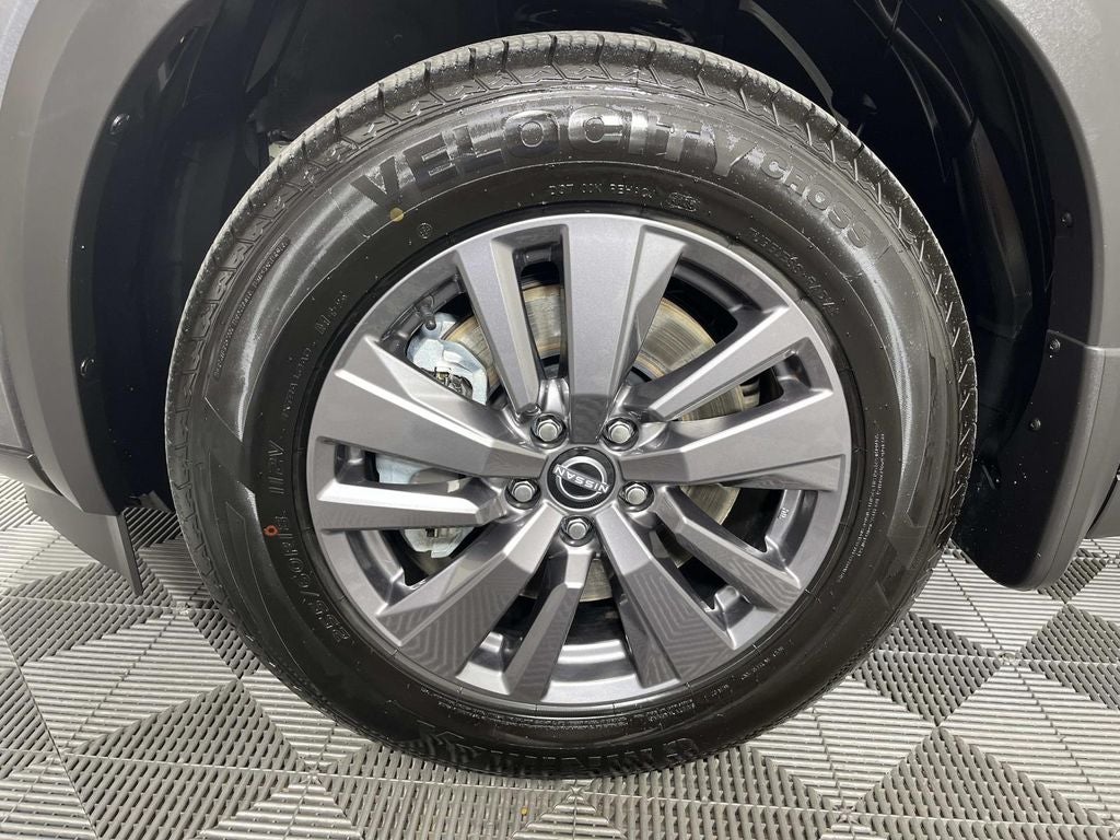 2023 Nissan Pathfinder S