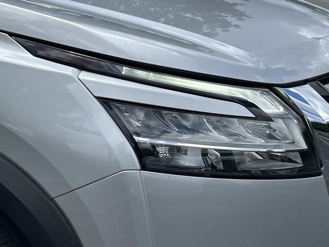 2022 Nissan Pathfinder S