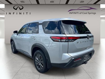 2022 Nissan Pathfinder S