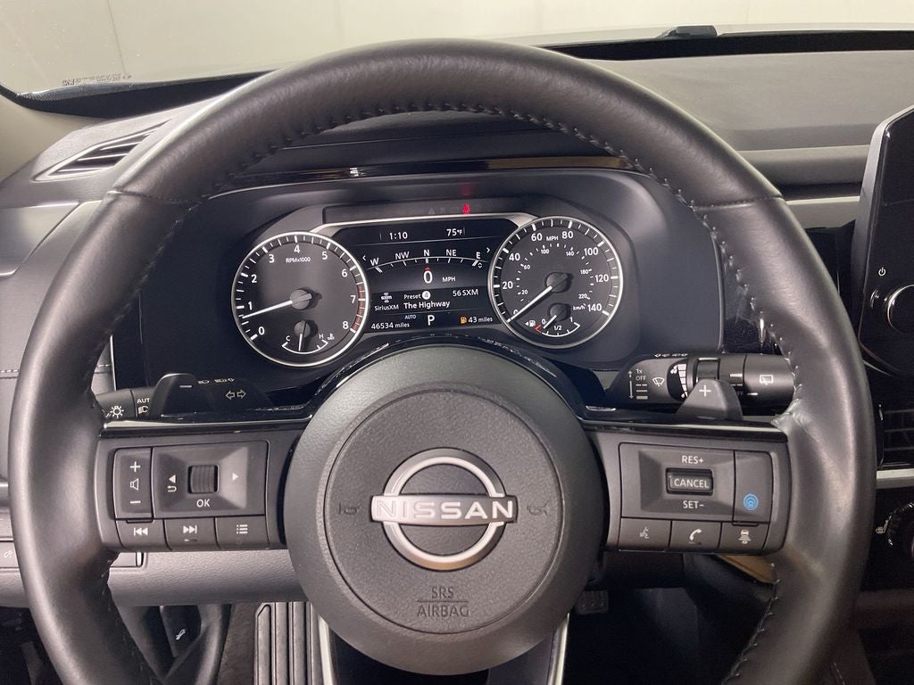 2024 Nissan Pathfinder SL