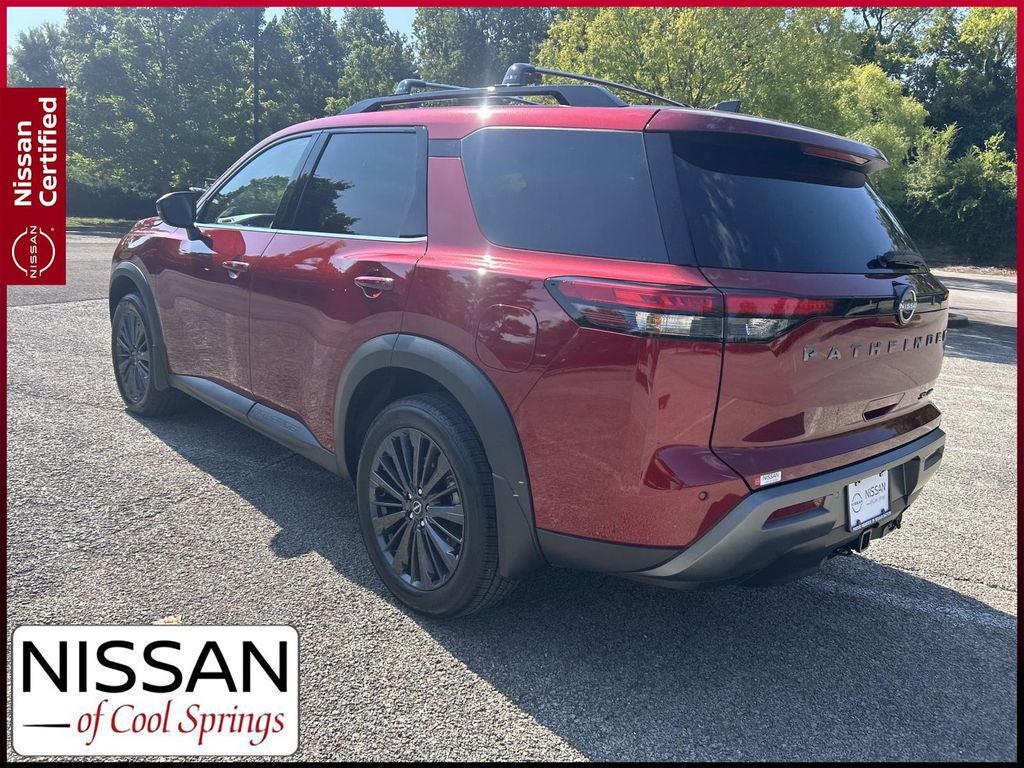 2026 Nissan Pathfinder SL