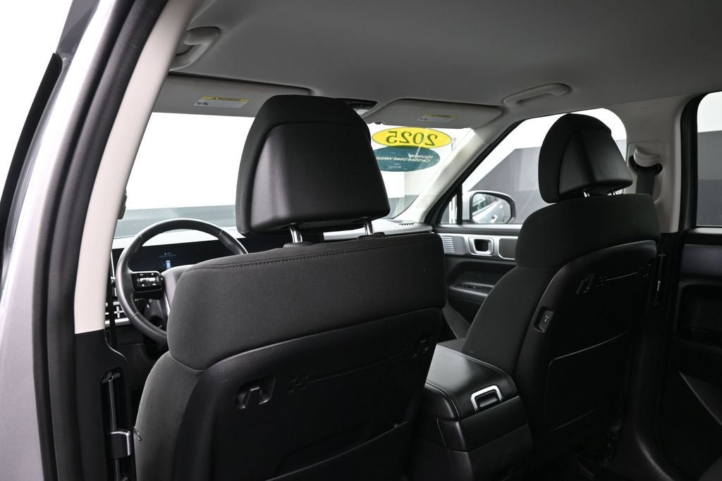 2025 Hyundai Santa Fe SE