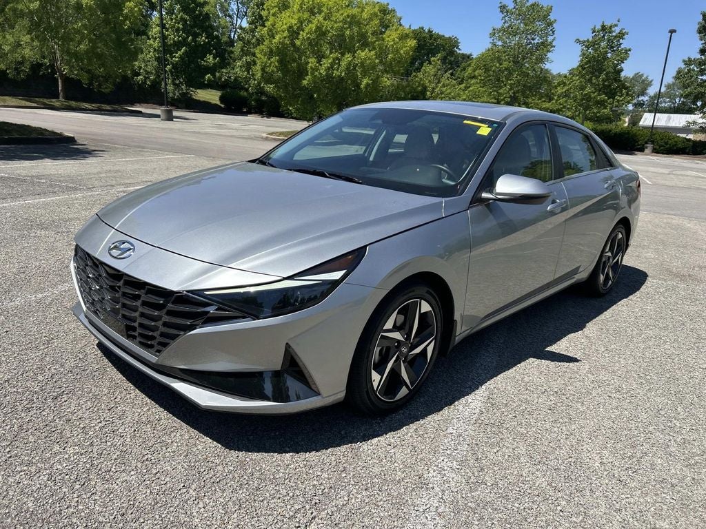 2022 Hyundai Elantra Limited
