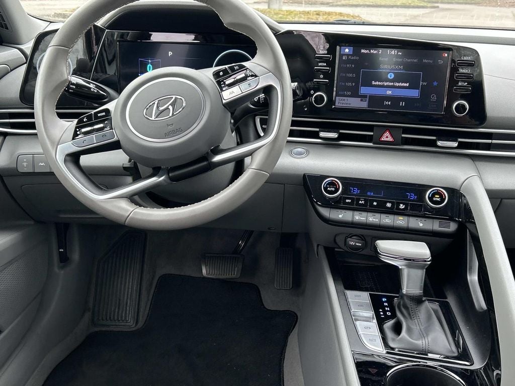 2022 Hyundai Elantra SEL