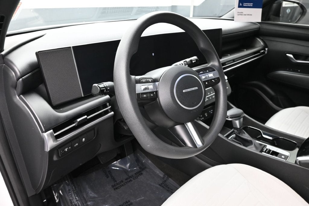 2025 Hyundai Santa Cruz SE