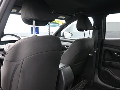 2025 Hyundai Santa Cruz SE