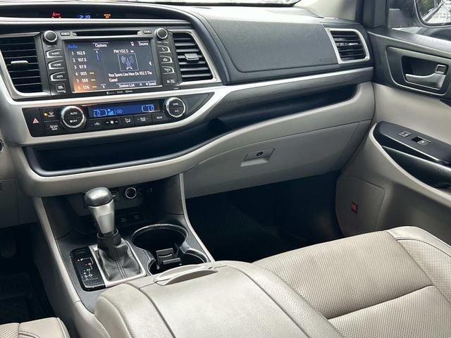 2019 Toyota Highlander Limited Platinum