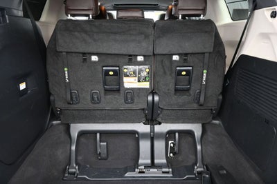 2021 Toyota Sienna Platinum 7 Passenger