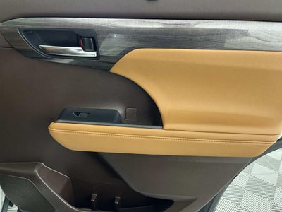 2021 Toyota Highlander Platinum