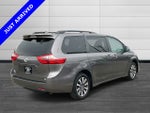 2020 Toyota Sienna LE 7 Passenger