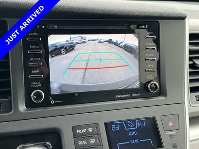 2020 Toyota Sienna LE 7 Passenger