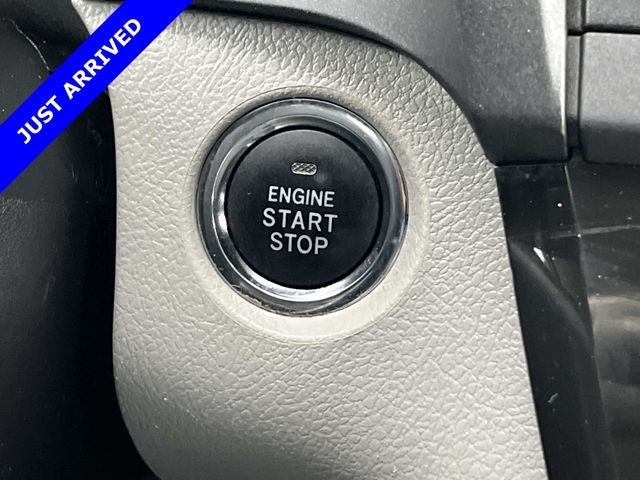 2020 Toyota Sienna LE 7 Passenger