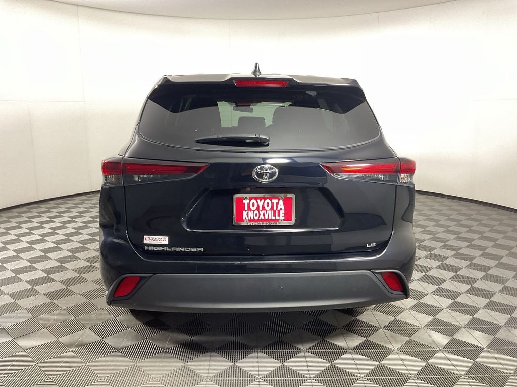 2024 Toyota Highlander LE