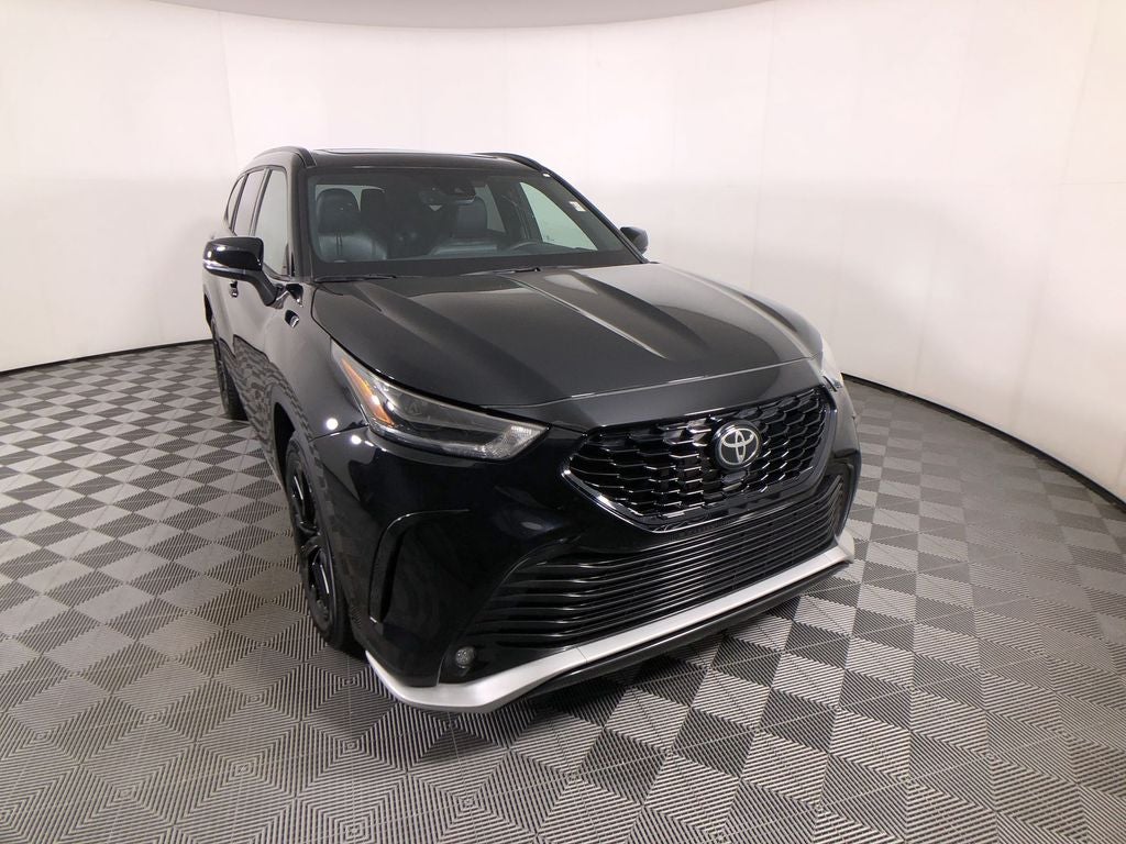2023 Toyota Highlander XSE