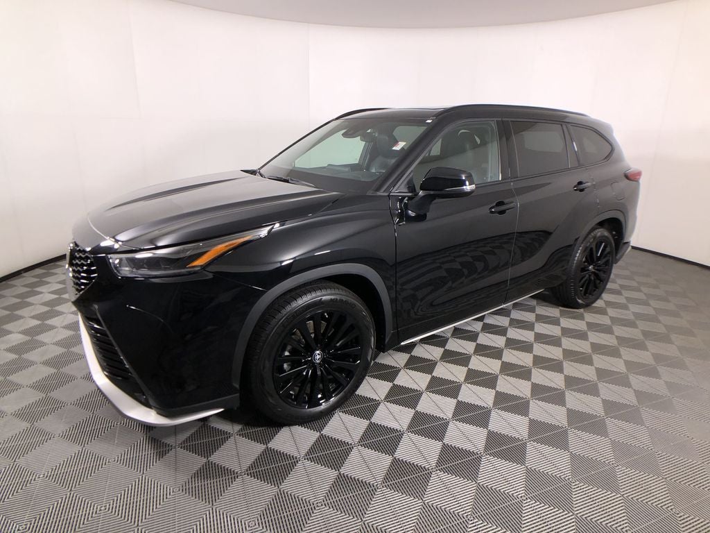 2023 Toyota Highlander XSE