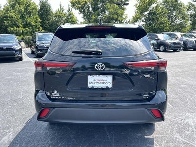 2024 Toyota Highlander XLE