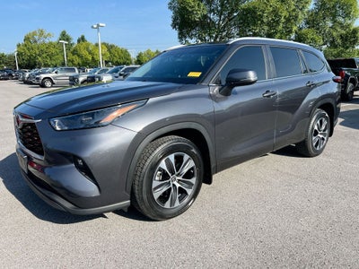 2023 Toyota Highlander XLE