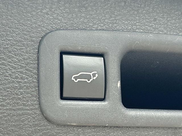 2026 Toyota Sienna LE 8 Passenger