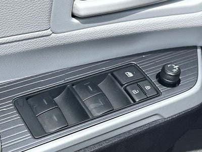 2026 Toyota Sienna LE 8 Passenger